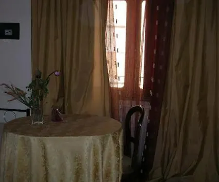 Guest house Marta 2*