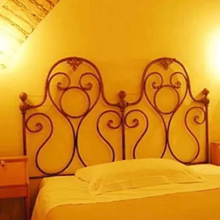 Marta Guest house Rome