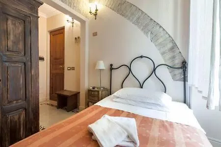 Marta 4*