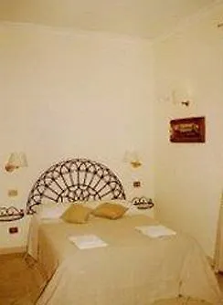 Marta 4*